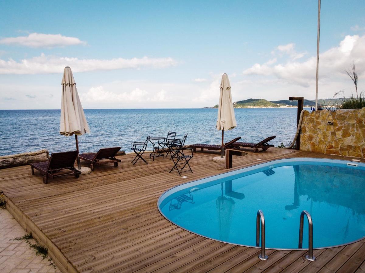 Seashore Stream Suites Аликес Екстериор снимка